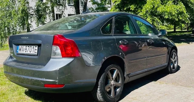 Volvo S40 cena 18000 przebieg: 211000, rok produkcji 2008 z Warszawa małe 37